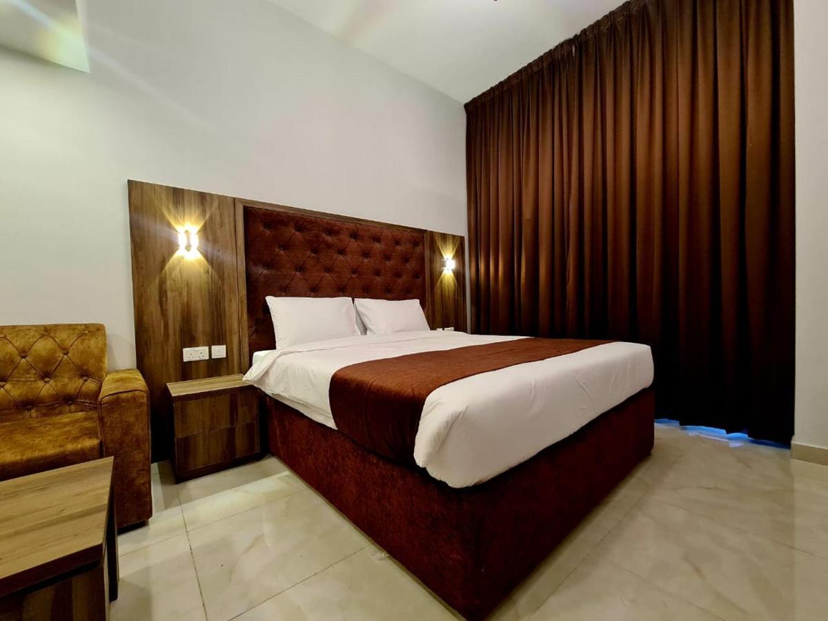 New Dream Plaza Hotel Apartment ドバイ エクステリア 写真
