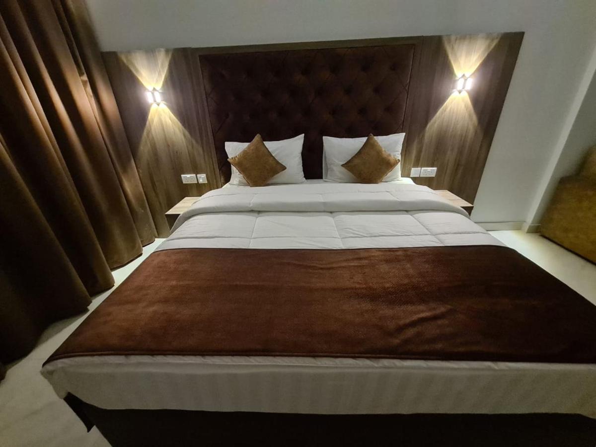 New Dream Plaza Hotel Apartment ドバイ エクステリア 写真