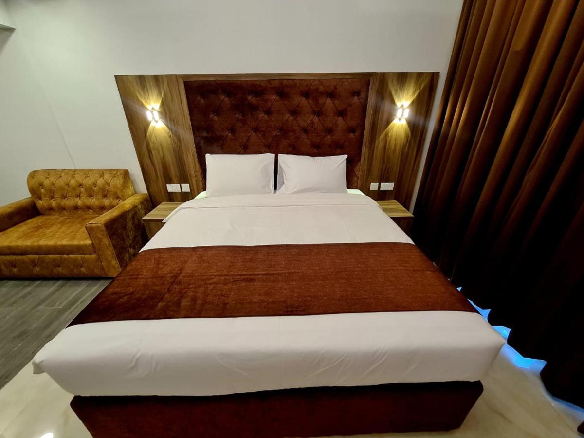 New Dream Plaza Hotel Apartment ドバイ エクステリア 写真