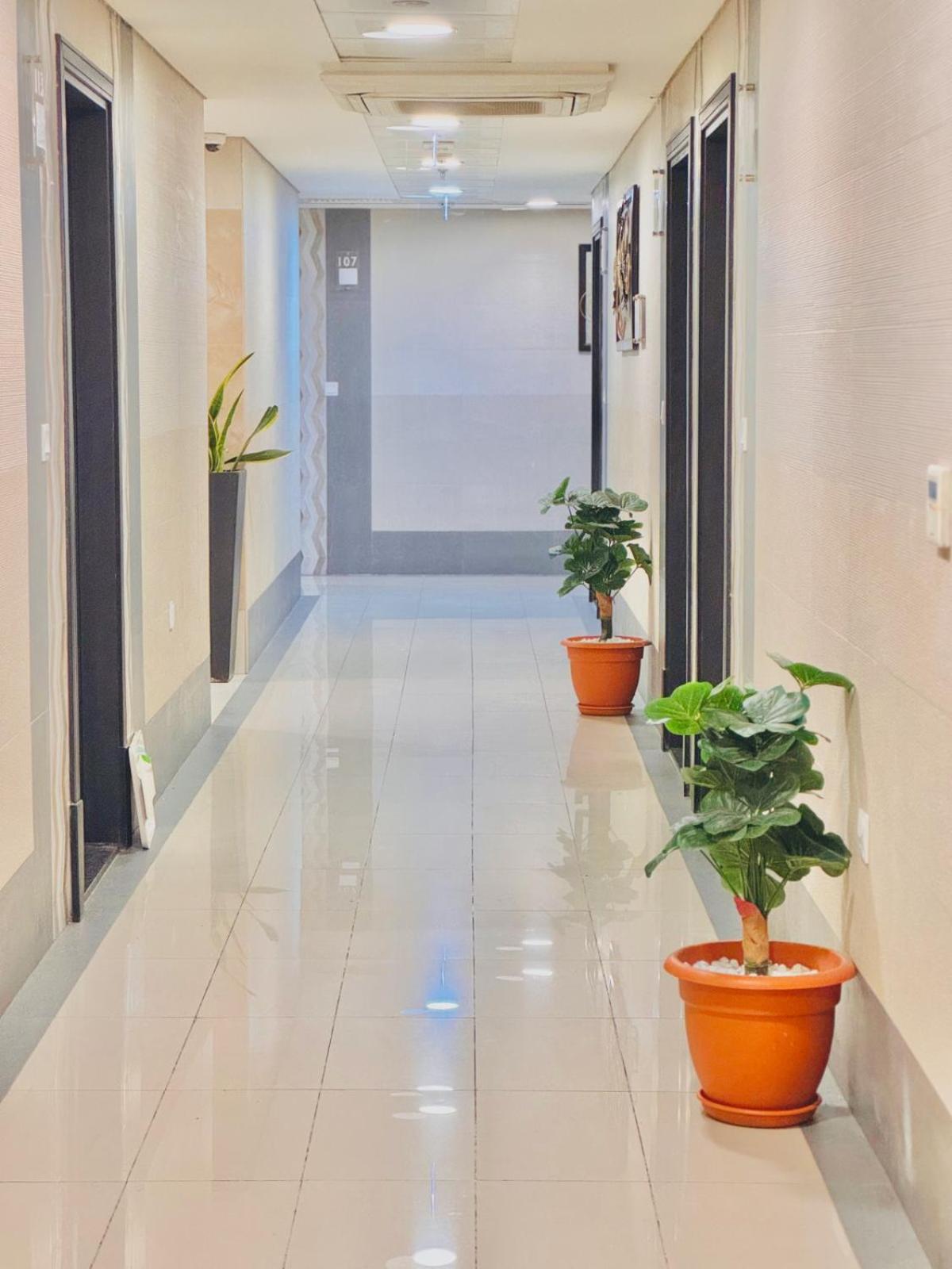 New Dream Plaza Hotel Apartment ドバイ エクステリア 写真